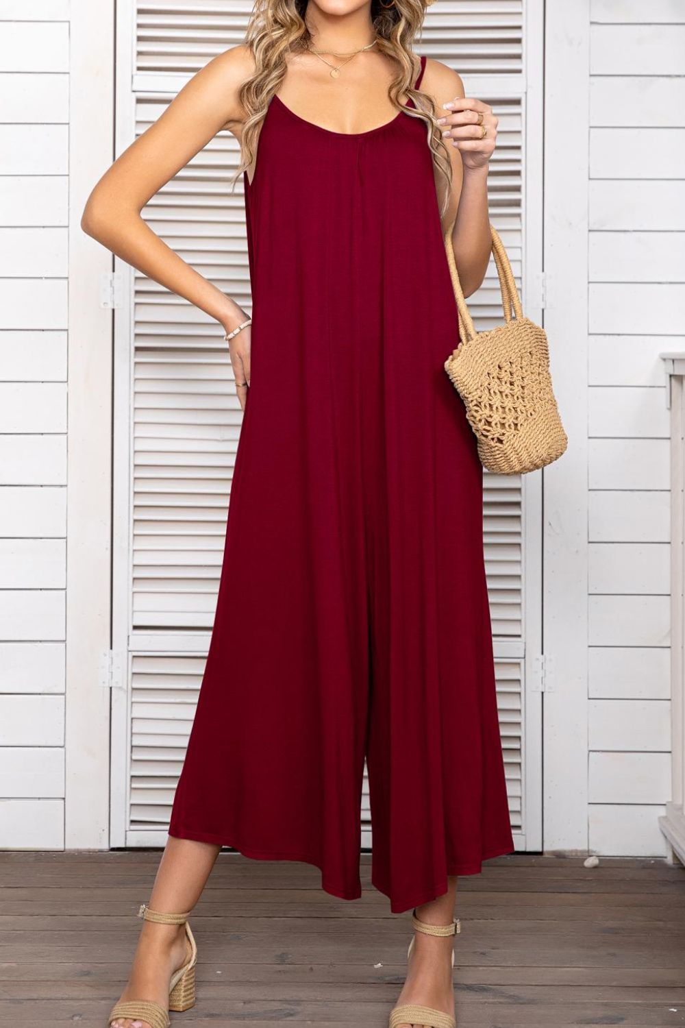 Solid Spaghetti Strap Scoop Neck outfit